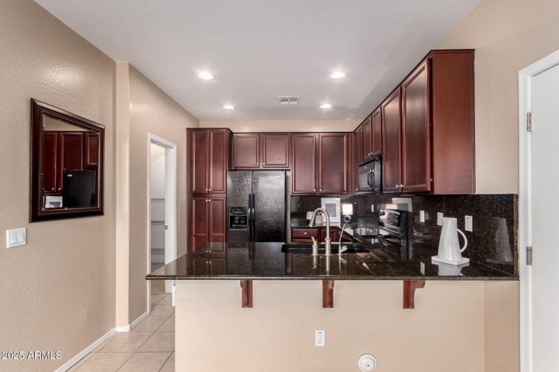 77a9715aede3e14f050d1b8a8a86536c