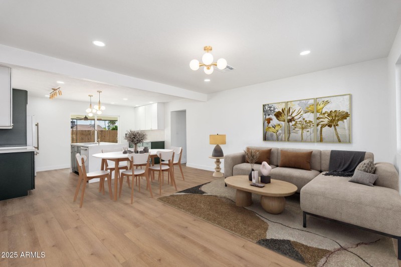 7319 E Polk St - 03 VS