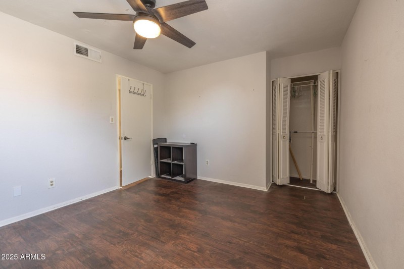 Glendale Home (4 of 1)