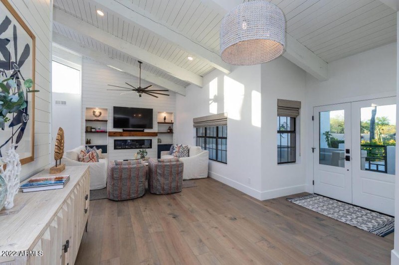 20200407223701470402000000-o