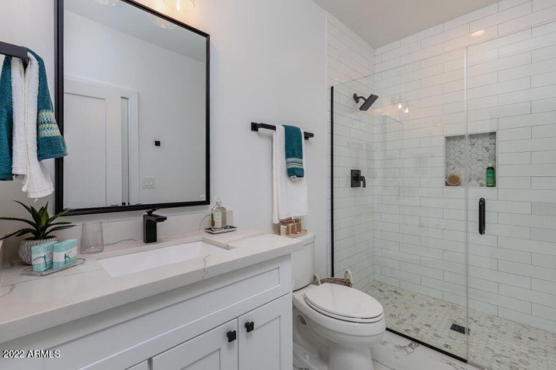 20200407223712518743000000-o