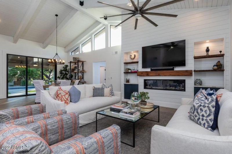 20200407223700848665000000-o