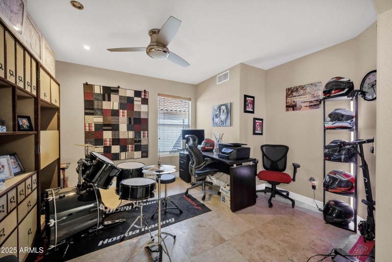 3116 W Vista Bonita Dr-24