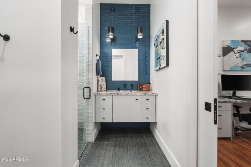 3rd Guest ensuite bath