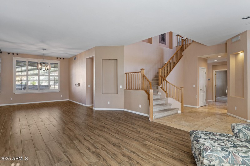 312 W Mountain Sky Ave-11