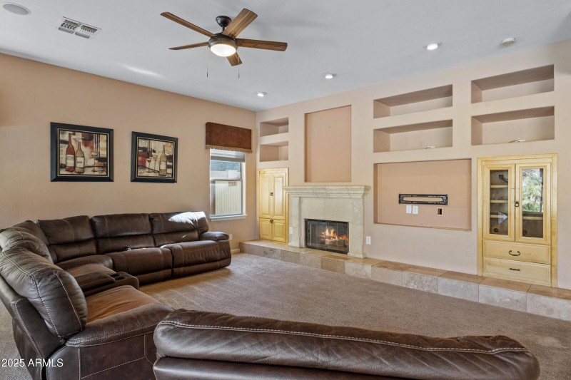 312 W Mountain Sky Ave-15