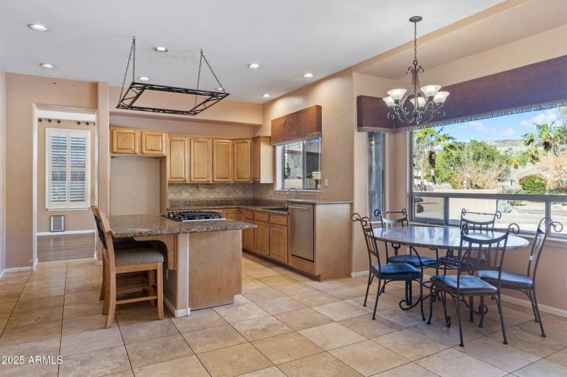 312 W Mountain Sky Ave-21