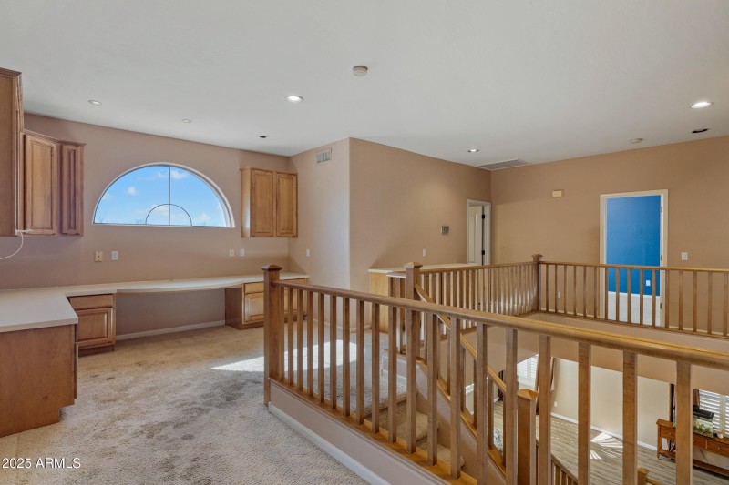 312 W Mountain Sky Ave-32