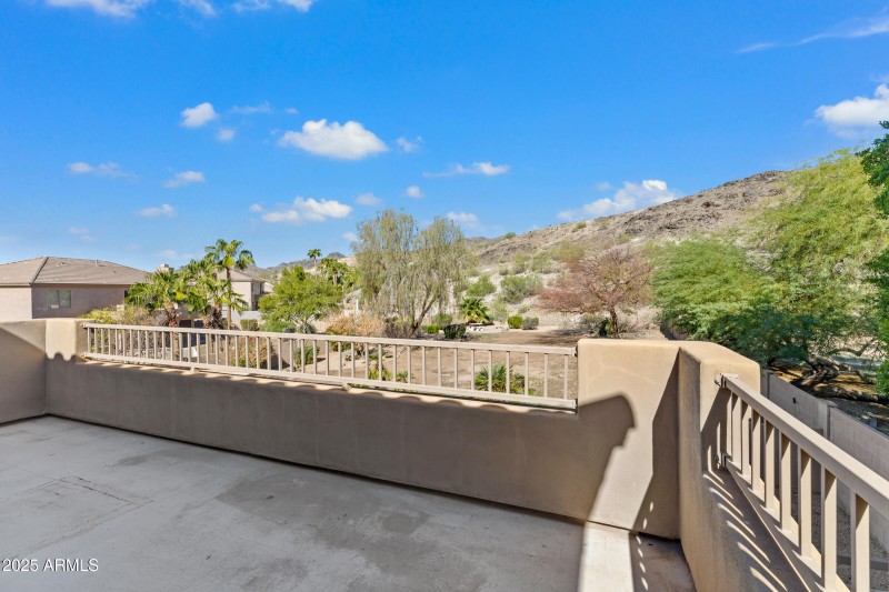 312 W Mountain Sky Ave-47