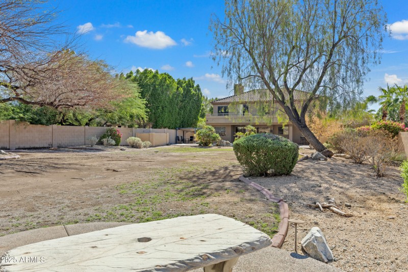 312 W Mountain Sky Ave-63