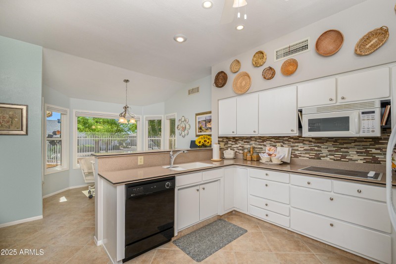 Open Flowing floor Plan