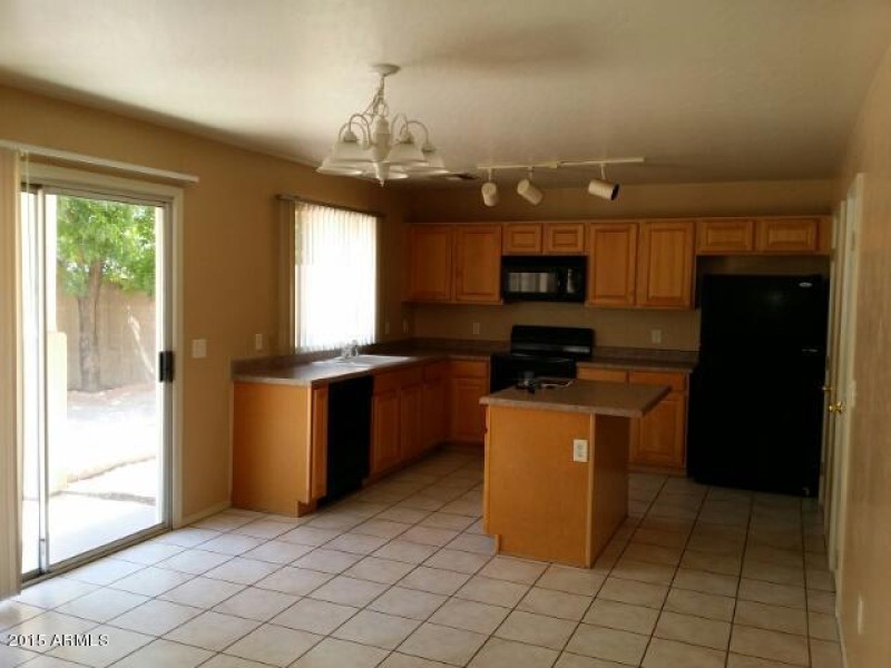 Kitchen Family Room View