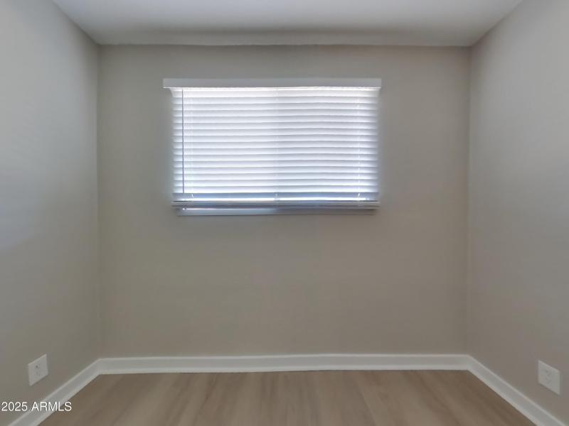 8_pc_lp8K3U3CjK_EuEOmbDjfA_layout_0