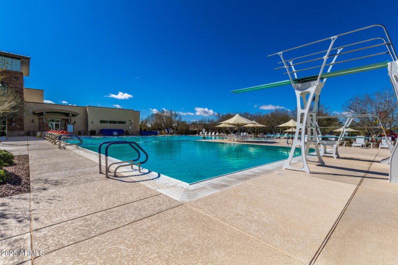 Anthem at Merrill Ranch 04