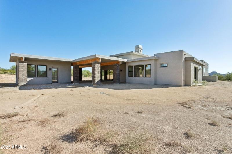 57-web-or-mls-35097-n-83rd-pl