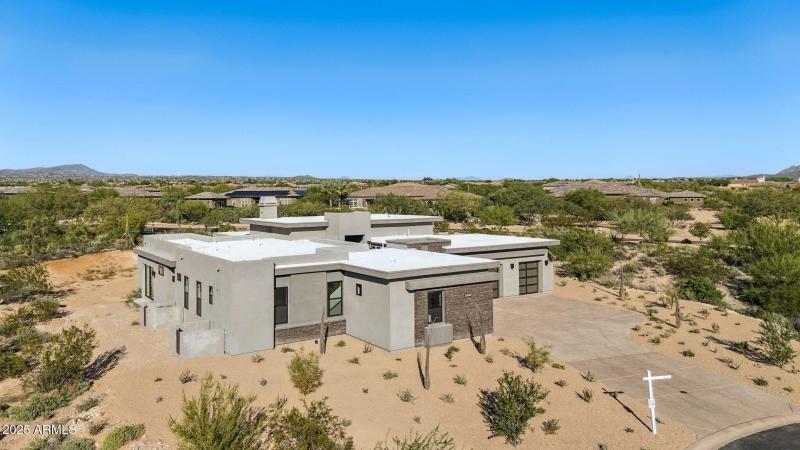 70-web-or-mls-35097-n-83rd-pl