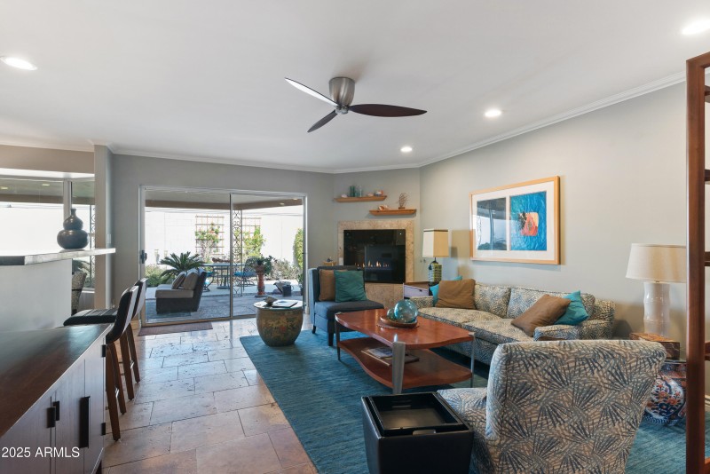 17_7844 e coolidge st-11