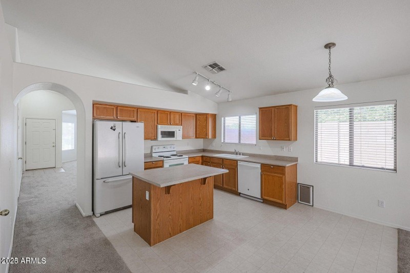 20230803224112168915000000-o