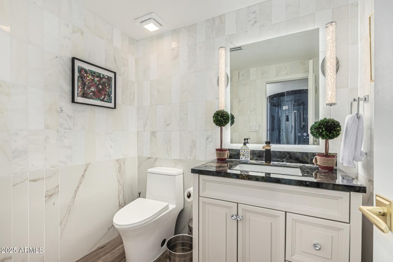 Guest Ensuite Bathroom 4