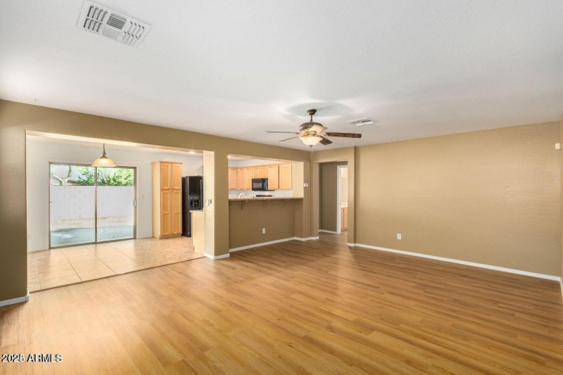 20230825171828365358000000-o