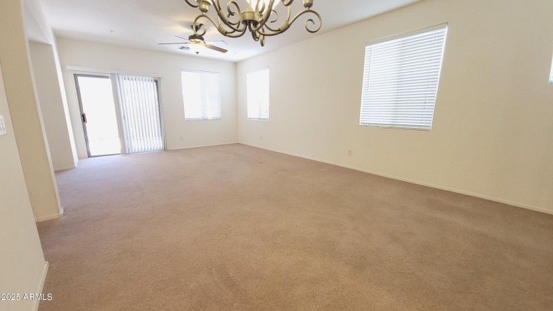 Cantebria Liv Area 2