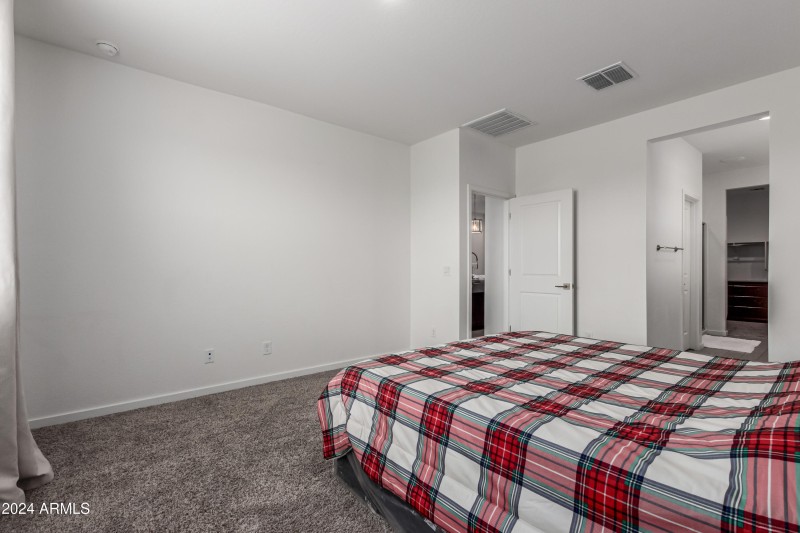 0018-18 - San Vicente