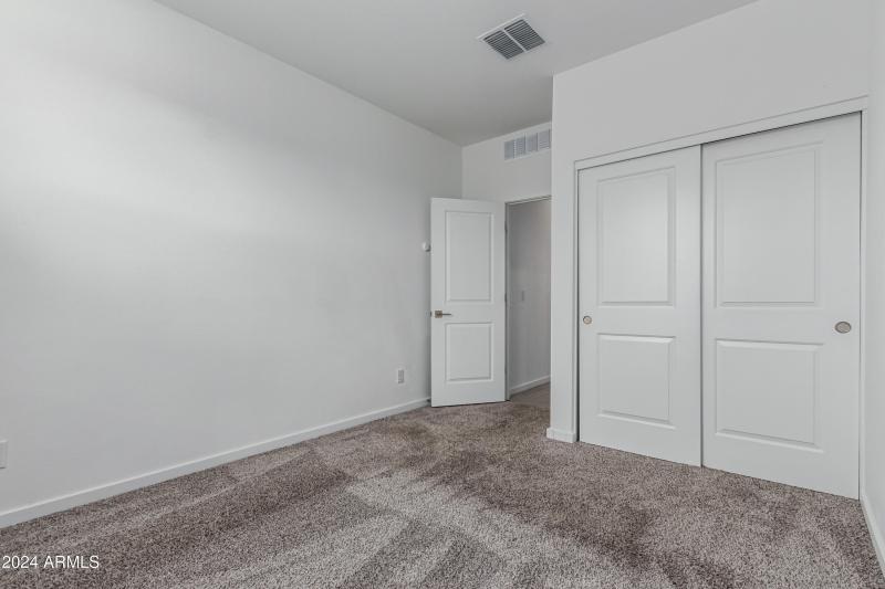 0026-26 - San Vicente