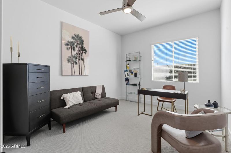 71-web-or-mls-1837 E Villa Linda Dr Phoe