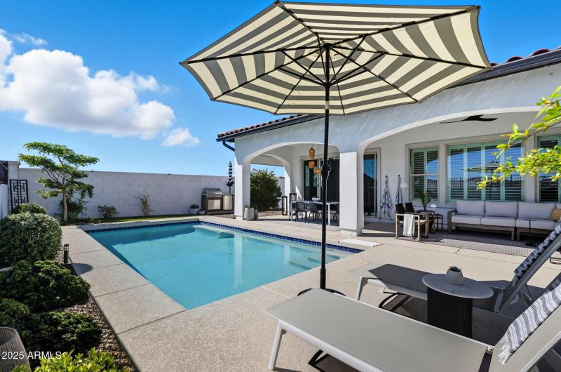 95-web-or-mls-1837 E Villa Linda Dr Phoe