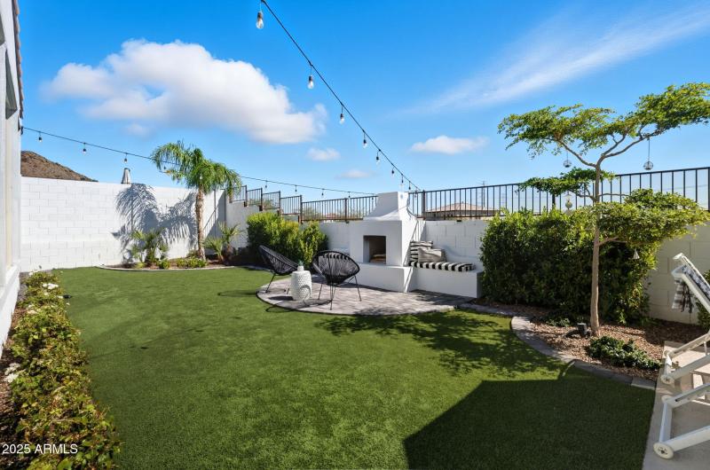 97-web-or-mls-1837 E Villa Linda Dr Phoe