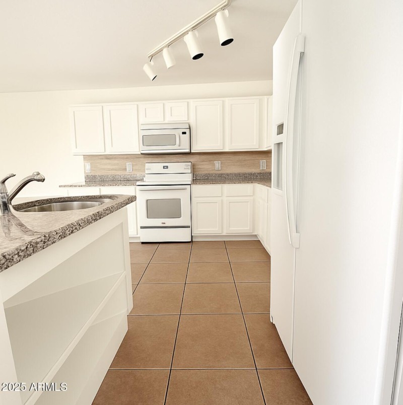 Screenshot 2025-10-06 at 7.41.50PM