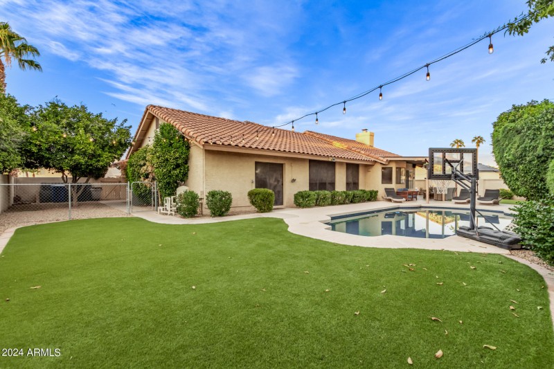 0052-52 Tamarisk 2555