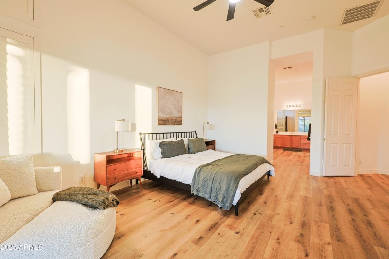 40704 N BELL MEADOW TRL