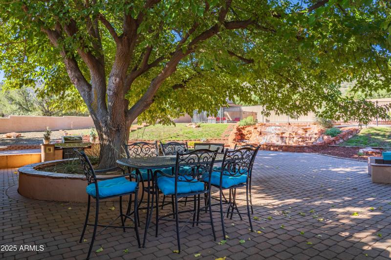 JL_105ViaDelViento-exteriors-15