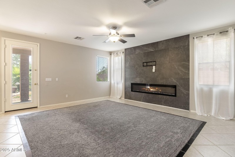 17-web-or-mls-6821-w-el-cortez-pl