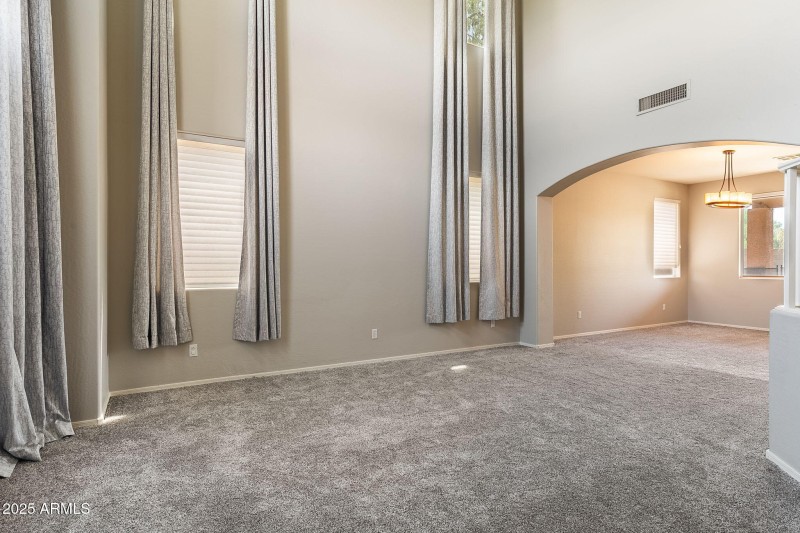 6-web-or-mls-6821-w-el-cortez-pl