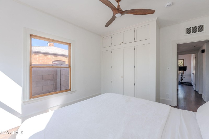 22-web-or-mls-Latham-22