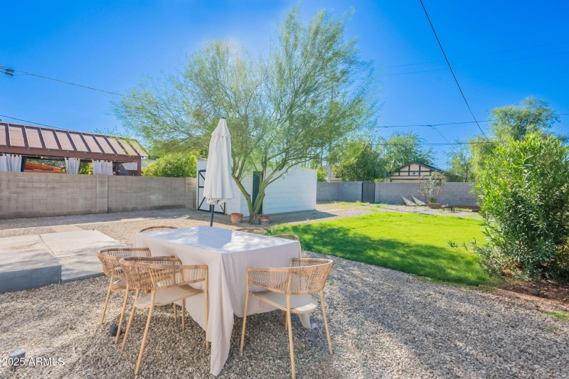 35-web-or-mls-Latham-35