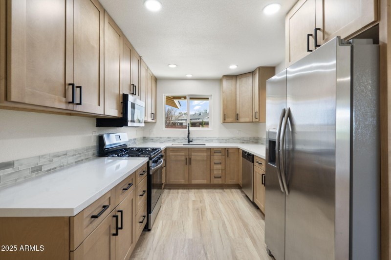 7-web-or-mls-Photo Oct 04 2025, 1 46 54