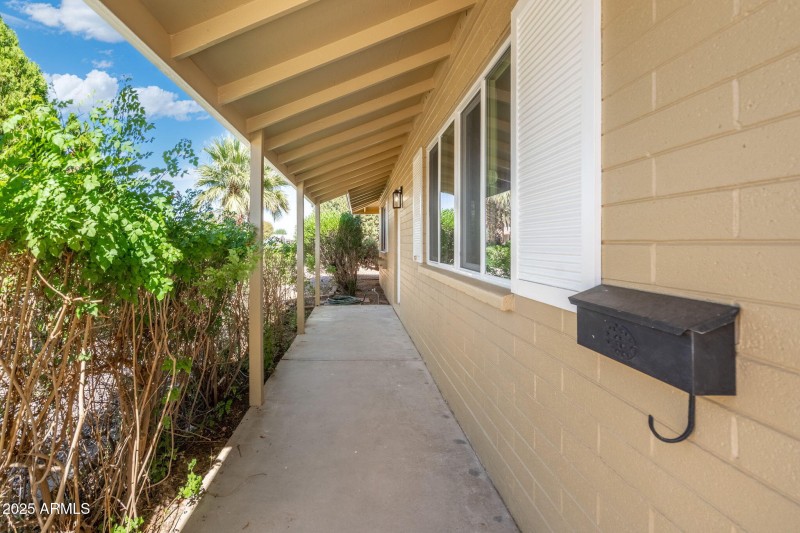 31-web-or-mls-Photo Oct 04 2025, 2 04 37