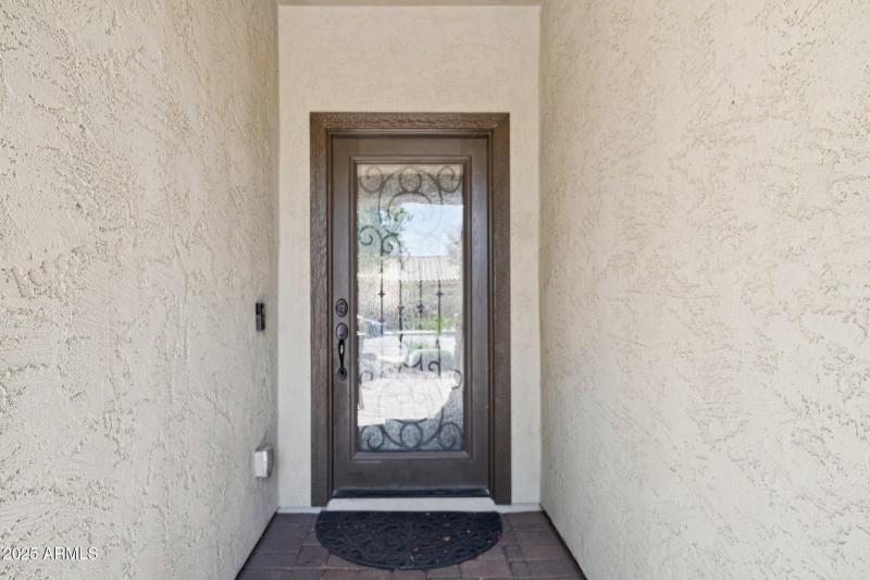 4-web-or-mls-S Stuart Ave-S0710-004