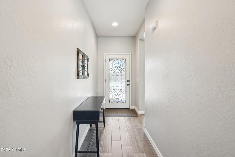 17-web-or-mls-S Stuart Ave-S0710-017