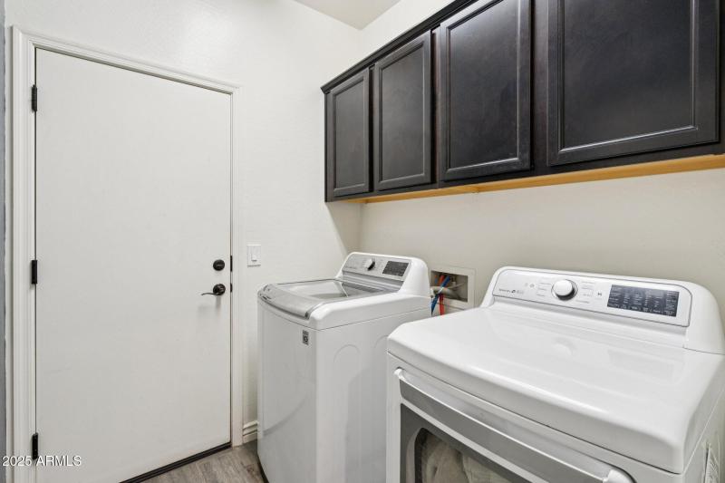 30-web-or-mls-S Stuart Ave-S0710-030