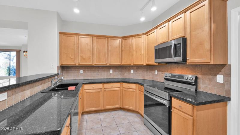 14-web-or-mls-P1177282