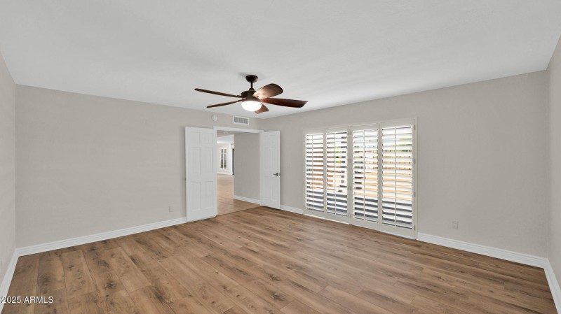 29-web-or-mls-P1177160