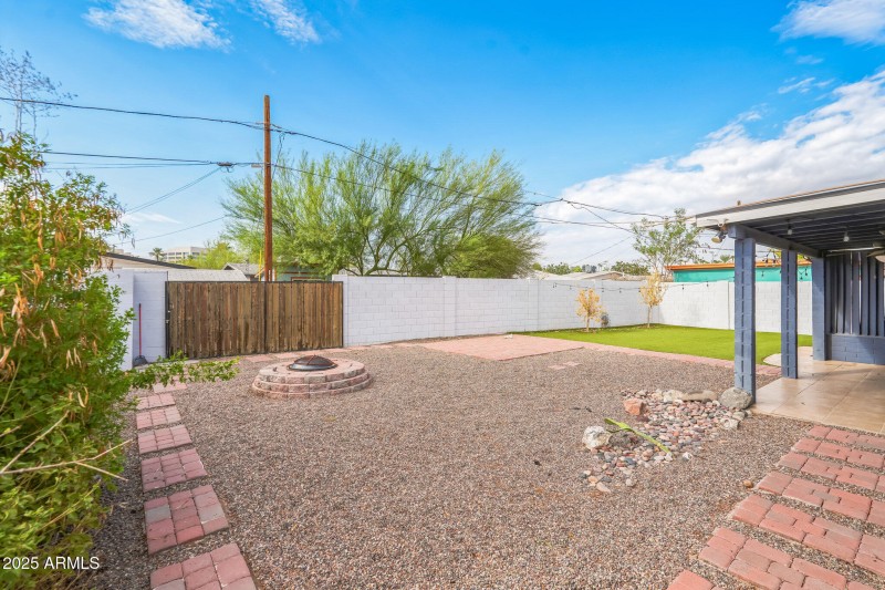 03_457_W_Mulberry_Dr_Phoenix_AZ_85013_US