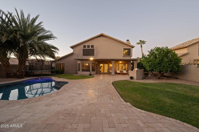 Travertine Pavers Everywhere