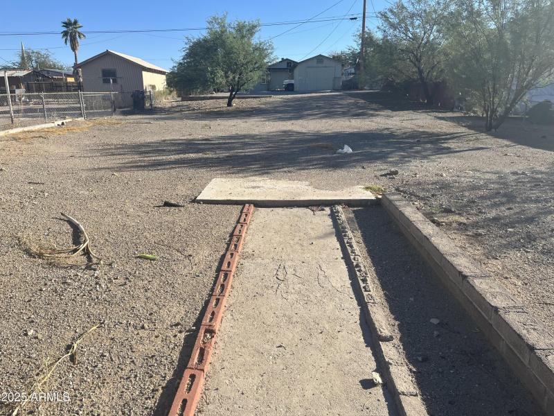 831 W Ocatillo View from street