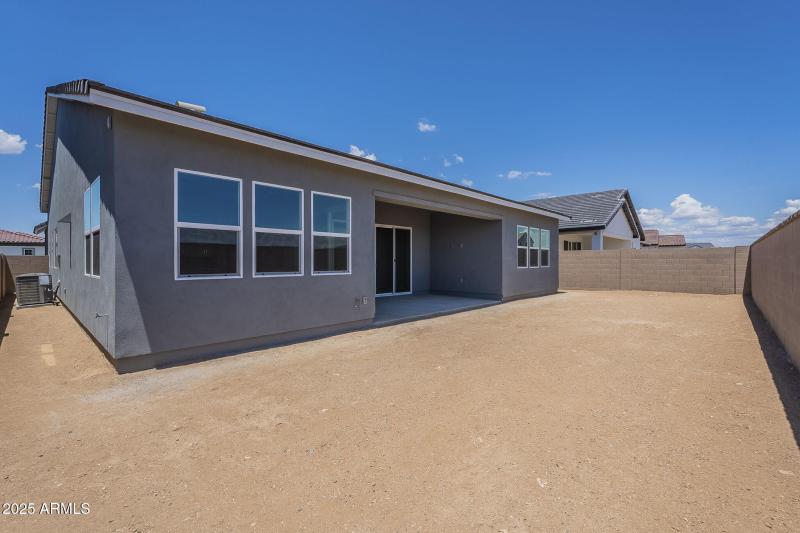 58-web-or-mls-Blakely-58