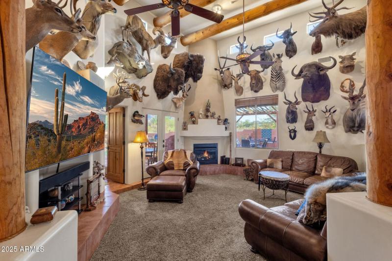 15-web-or-mls-8514-s-dysart-rd